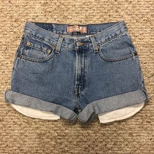 Levi’s high waisted shorts
